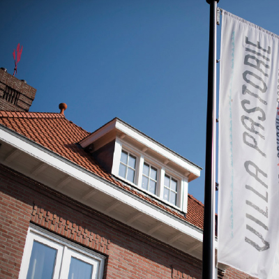 VillaPastorie Tilburg vlag design